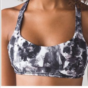 Lululemon free to be zen bra